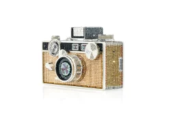Camera Click - Camera Shaped Handbag*Judith Leiber Best