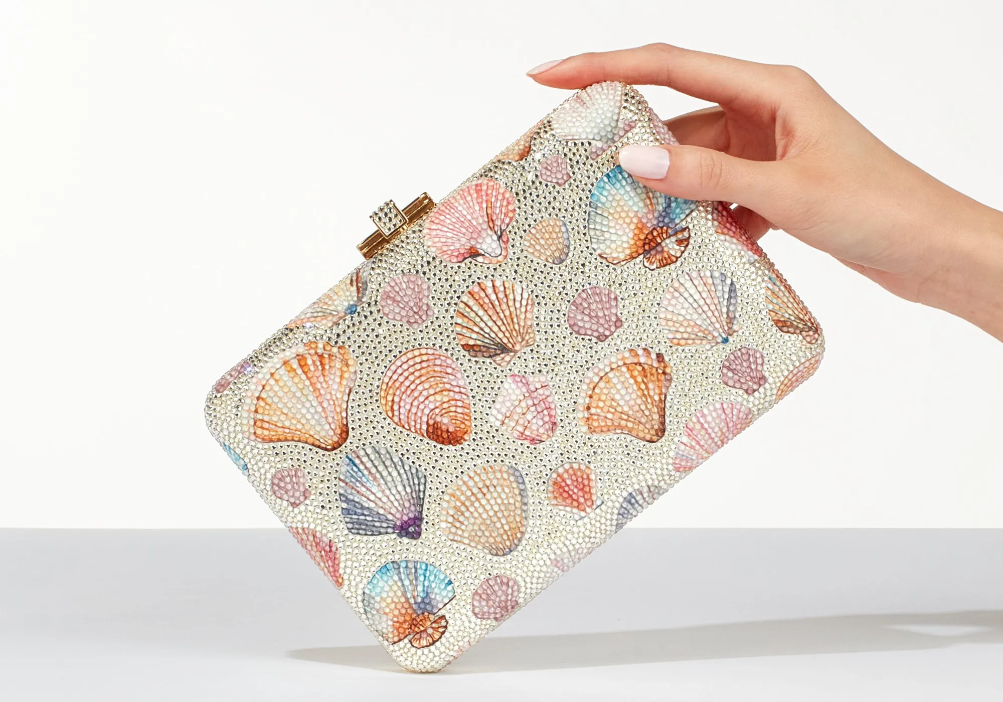 Slim Slide Shell Beachcomber*Judith Leiber Sale